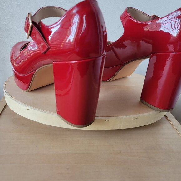 Coutgo Women's Round Toe Platform/Chunky Red Patent Leather Shoe (Size: 9½) - Picture 7 of 13